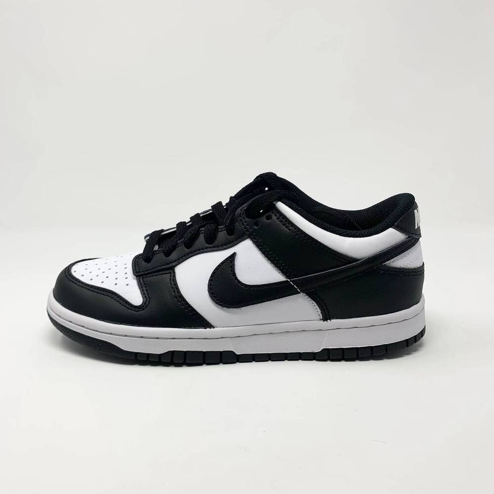 NEW NIKE women's dunk low sneakers in panda - Picture 7 of 7